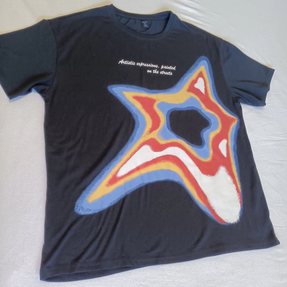 ROMWE Sz XL "Artistic Expressions, Painted On The Streets" Tee Shirt